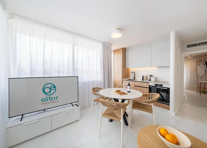 Albir Experience 아파트